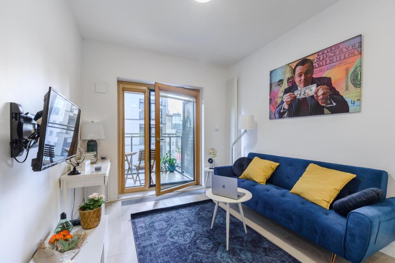 Luxury Apartments On Grzybowska Street In ワルシャワ エクステリア 写真